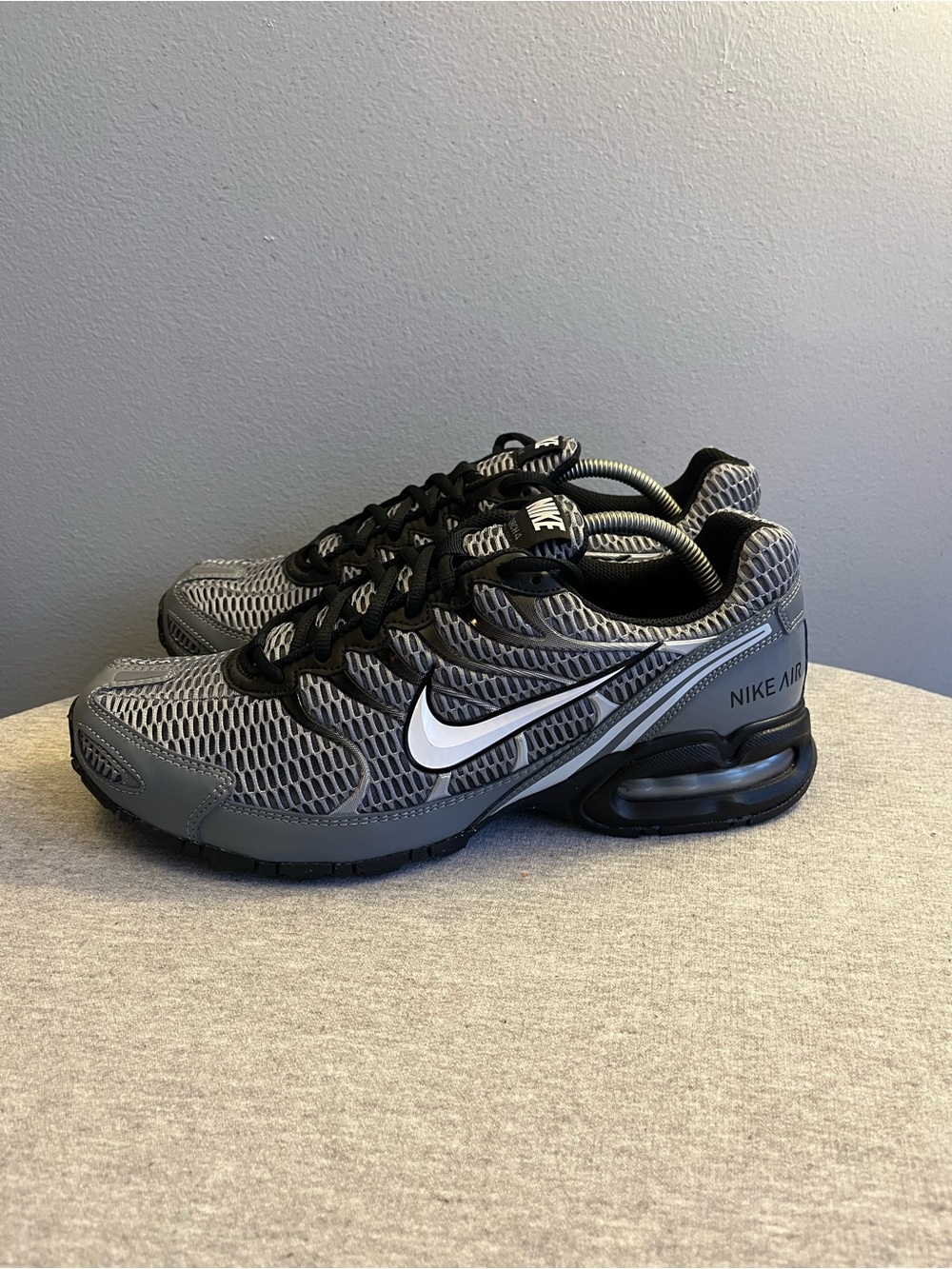 Nike Air Max Torch 4 Cool Grey White Black Athletic Men Shoes Size 10 343846-012 - Picture 4 of 12